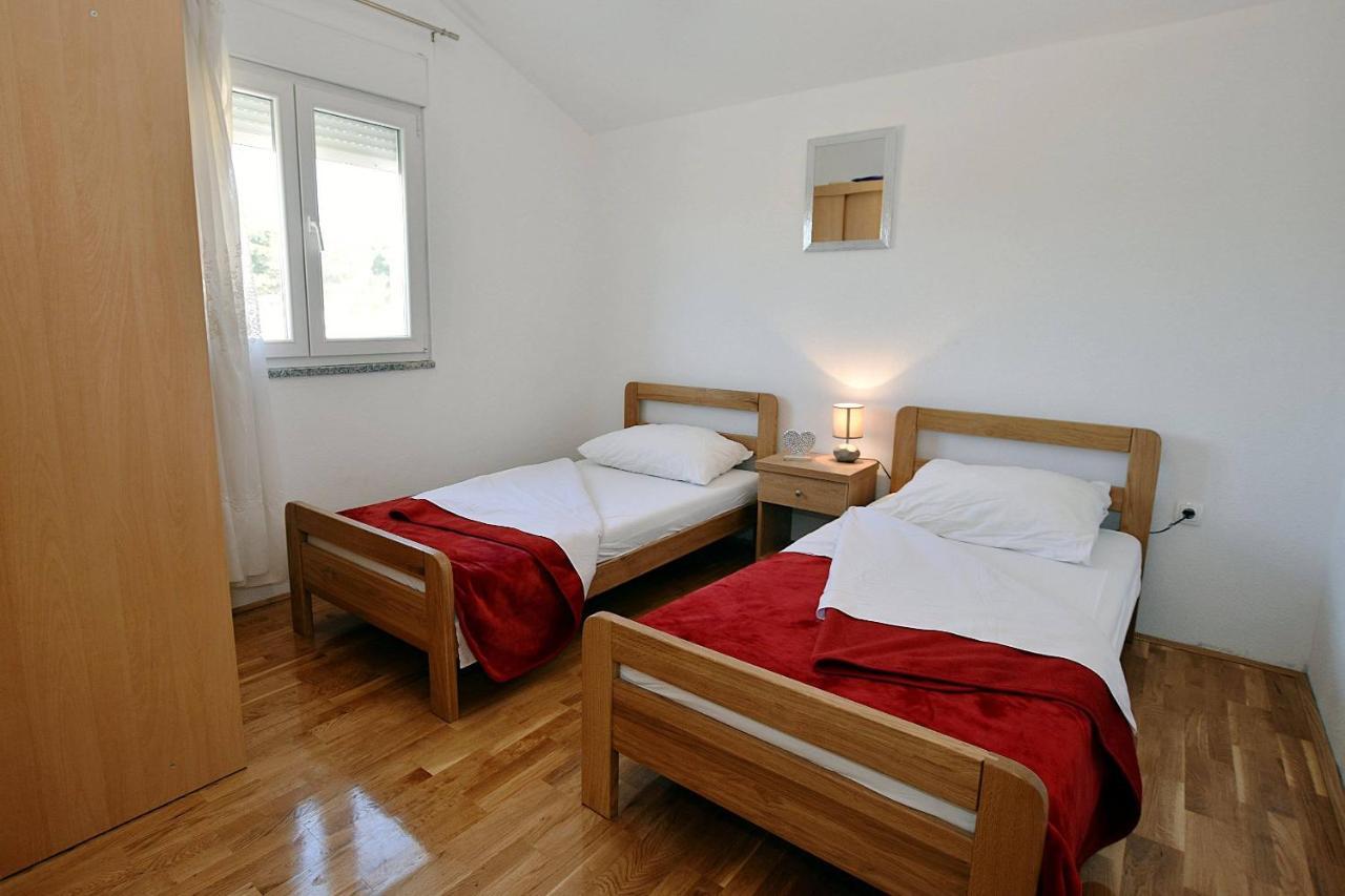 Ferienwohnung Blue Mate Bibinje Exterior foto