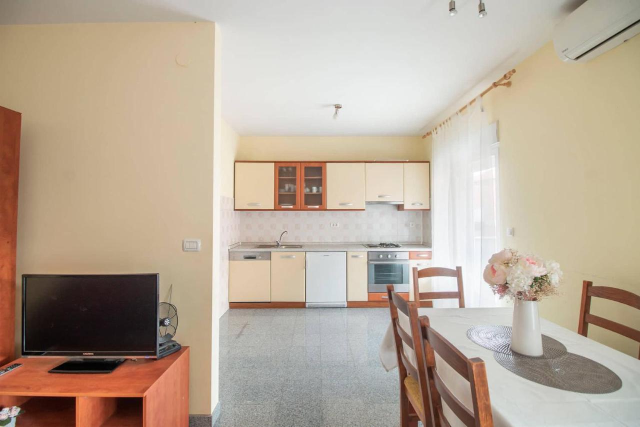 Ferienwohnung Blue Mate Bibinje Exterior foto